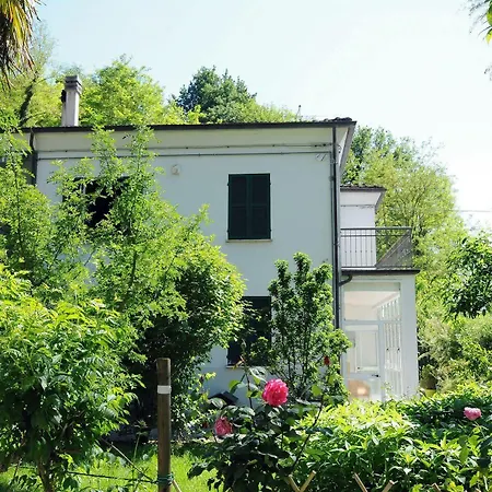 Alojamento de Acomodação e Pequeno-almoço Casa Disma Urbino